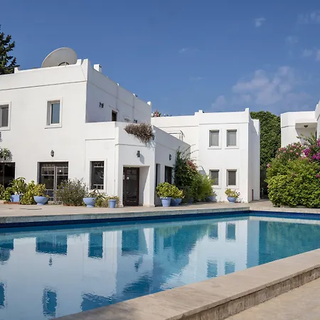 ホテル セキン コナクラー